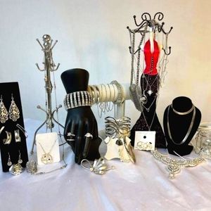 Huge silver jewelry lot